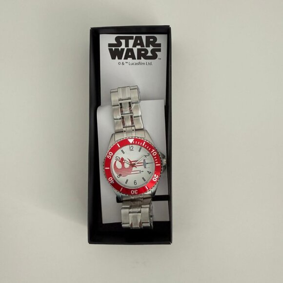 NWT - Star Wars Adult Honors Diver Bezel Analog Quartz Bracelet Watch - Picture 5 of 14